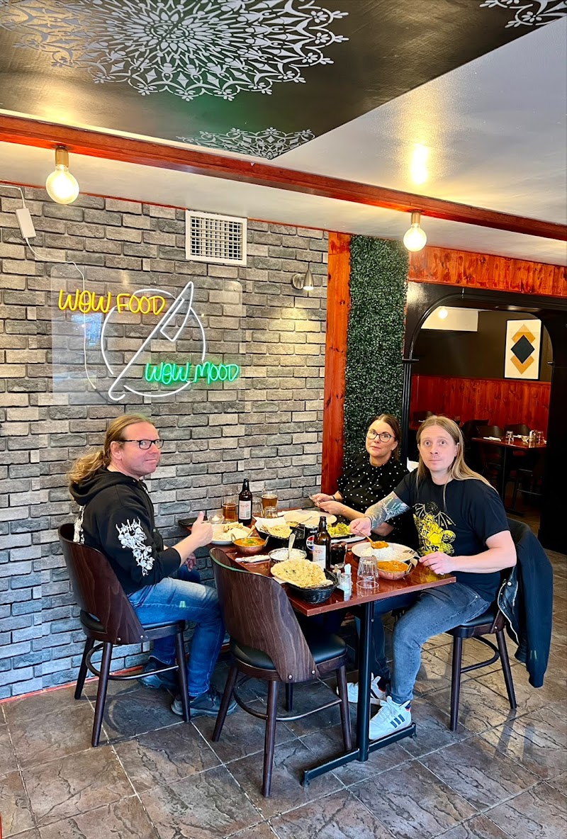 WOW INDIAN RESTAURANT & BAR