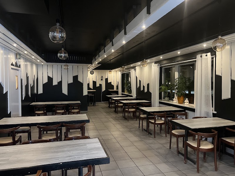 Fyrklövern Pizzeria & Restaurang
