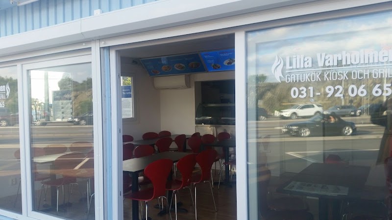 Lilla Varholmen Pizzeria Gatukök
