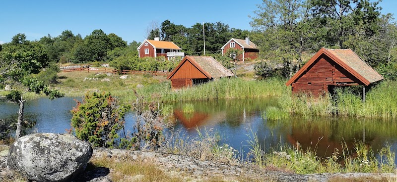 Rågö Skärgårdsby och Naturreservat