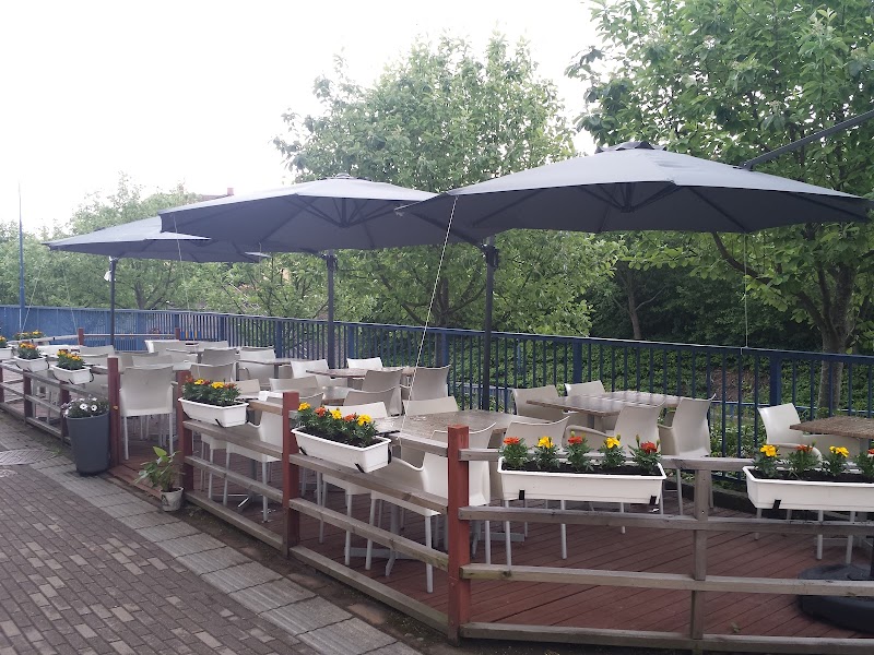 Älmhults Restaurang & Pizzeria