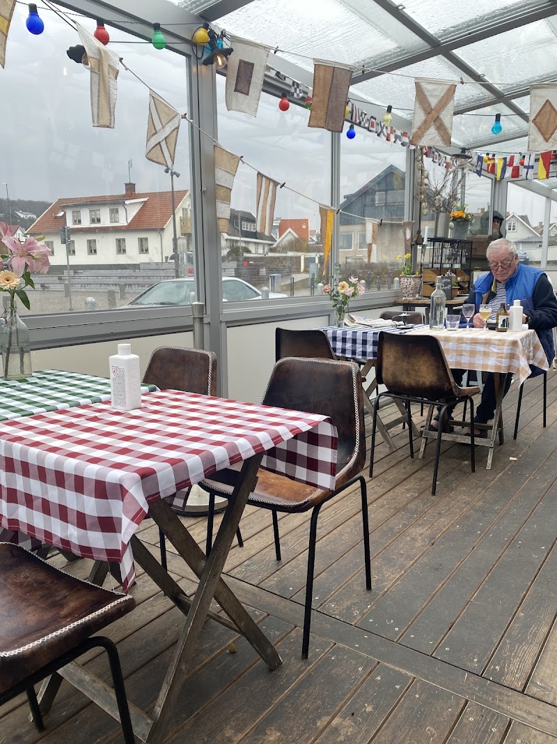 Knafves Café - Skepp Ohoj!