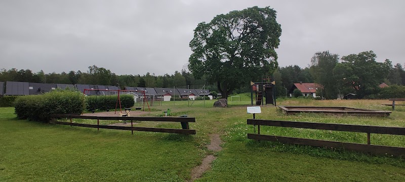 Ållesta lekplats
