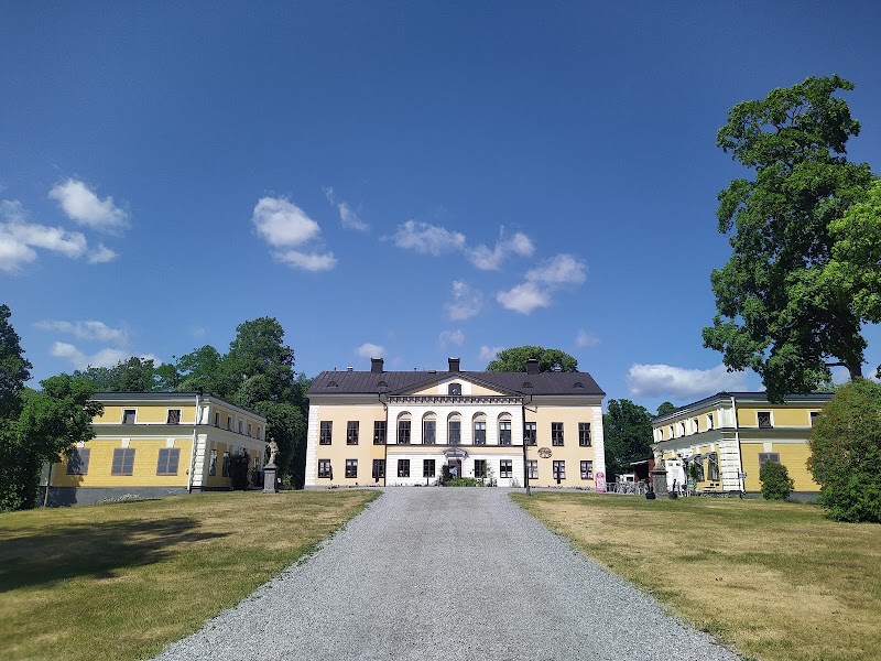 Taxinge-Näsby Castle Park