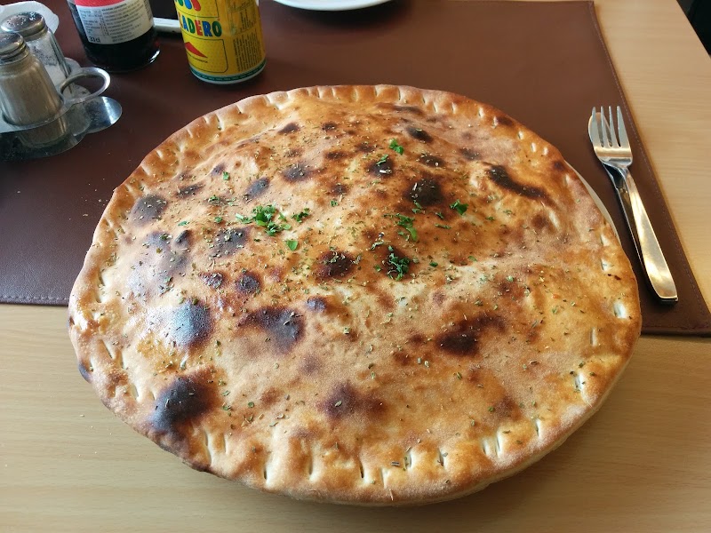 Tissa Pizzeria